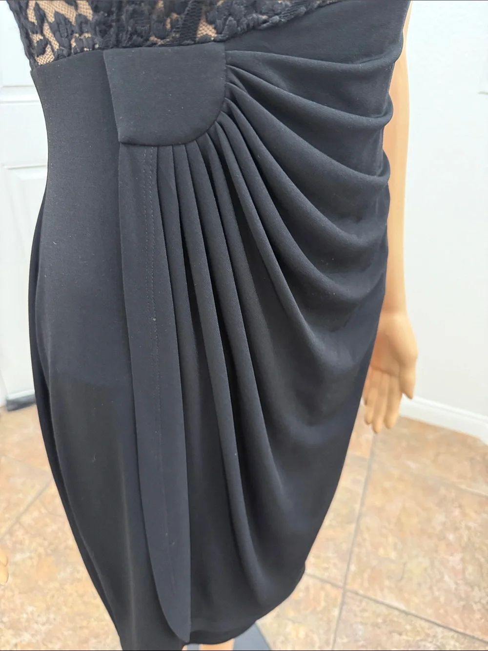 Connected Apparel Black Floral Lace Bodice Slimming Draped Waist Midi Dress Sz 6 - Picture 5 of 9